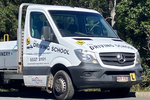 The Driving School – LR Truck 3 LR Licences Sunshine Coast, The Driving School